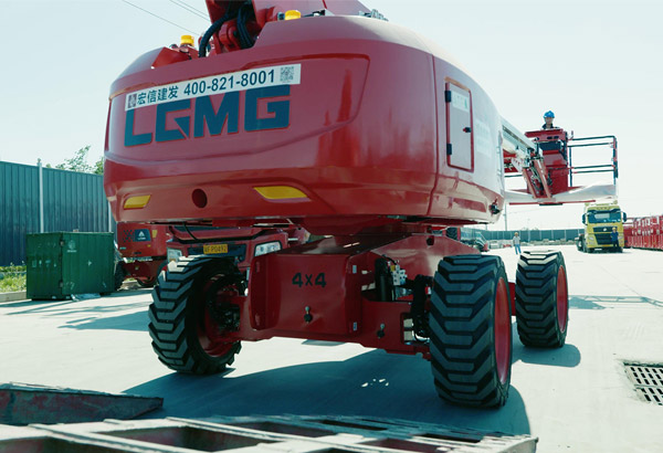 wm365完美体育重机发车视频